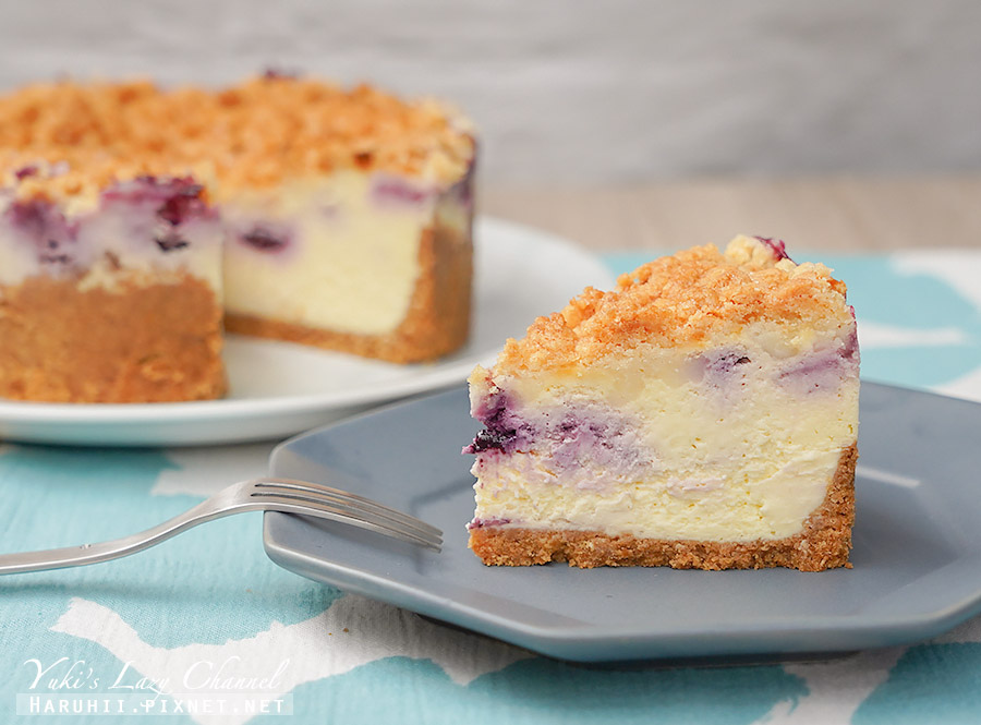 [食譜] 酥粒藍莓起司蛋糕，濃郁重乳酪&香脆酥粒