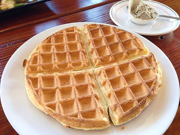 IMG_2018.jpg IMG_2018.jpg