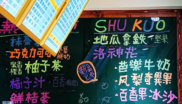 tree02.jpg tree02.jpg