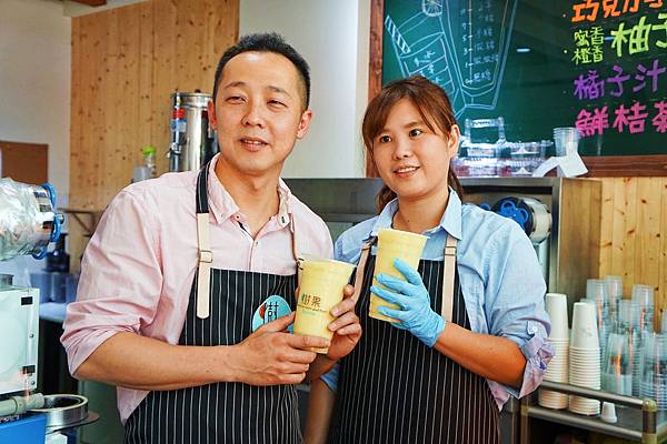 tree21.jpg tree21.jpg