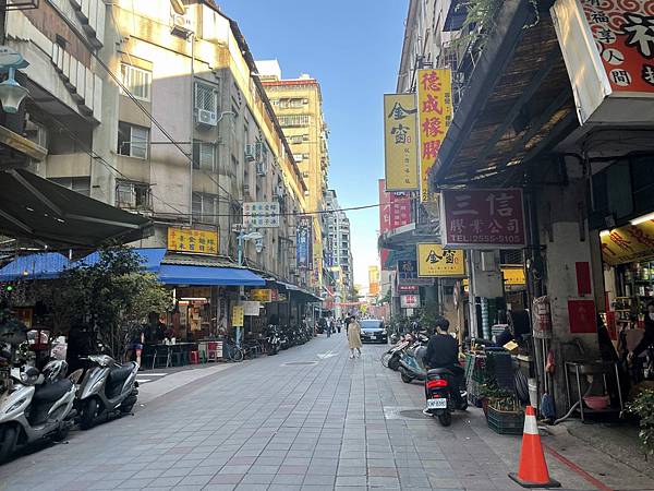 後台北車站│福珍排骨酥麵 (16).JPG