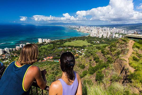 View of Waikiki and Honolulu from atop Leahi.jpeg