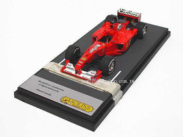2000 Ferrari F1-2000 Japen GP Michael Schumacher World Champion (1/43)