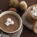 JW130_350A_Cocoa_chocolate_milk.jpg