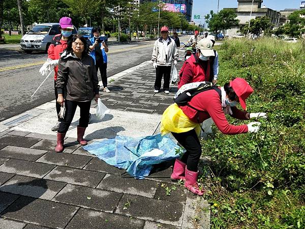 新埔田新社區福德街清掃 2021.4.17_210826_12.jpg