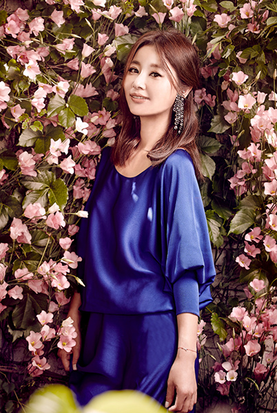2015 美麗佳人 美妝年鑑 林心如 hc group 05.jpg 2015 美麗佳人 美妝年鑑 林心如 hc group 05.jpg