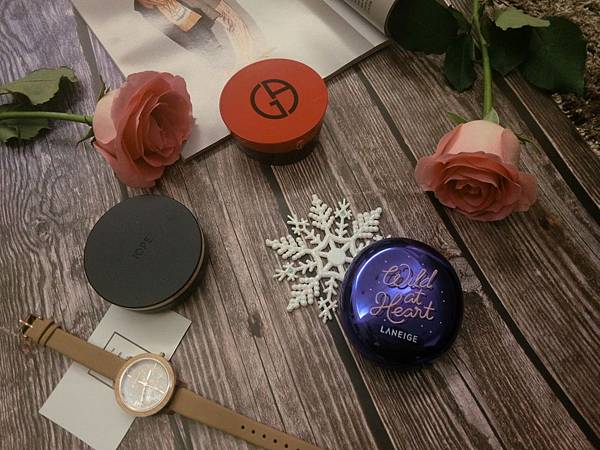 你適合哪種氣墊粉餅? 四款氣墊粉餅比較實測! (Giorgio Armani/LANEIGE/IOPE/SHU UEMURA)