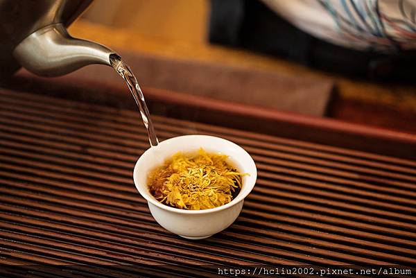 菊茶.jpeg 菊茶.jpeg