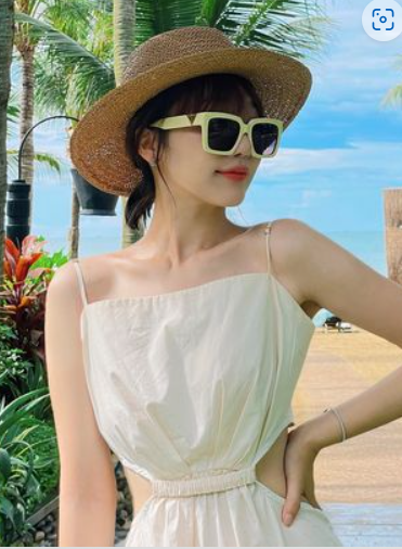 泱泱越南曬細肩辣照轉身「解放大片裸背」! 網暈:這麼辣可以嗎 泱泱越南曬細肩辣照轉身「解放大片裸背」! 網暈:這麼辣可以嗎