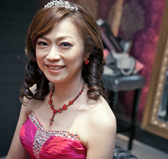 化妝北屯 全省到府服務宴會妝 結婚妝北屯 0930-0010