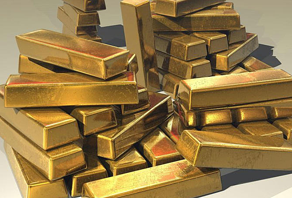 黃金價格為何屢創新高？陳鳳馨揭「3大因素」支撐：長期看漲趨勢