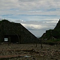 港口邊上留有以前的防哨站