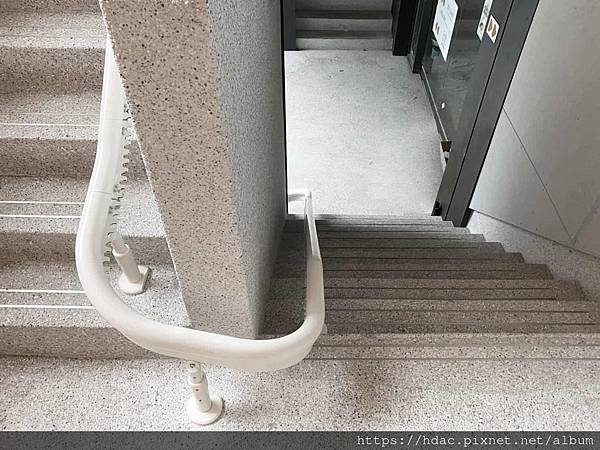 泓電樓梯升降椅-溪頭福華飯店04 泓電樓梯升降椅-溪頭福華飯店04