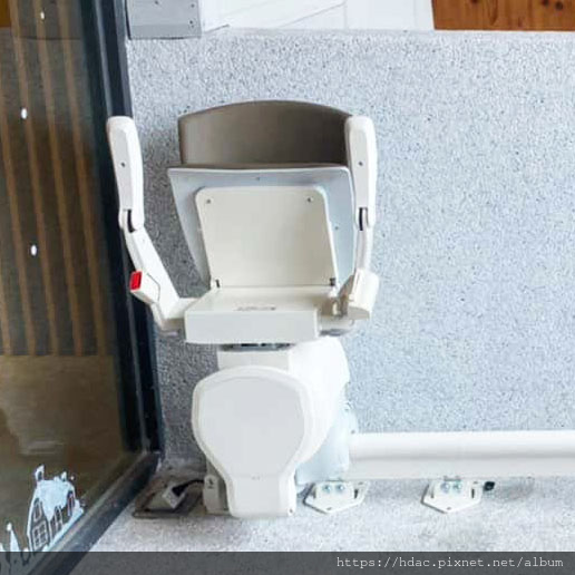 泓電樓梯升降椅-溪頭福華飯店00 泓電樓梯升降椅-溪頭福華飯店00