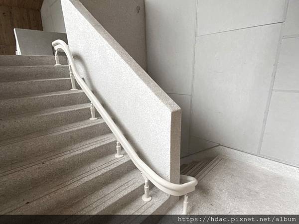 泓電樓梯升降椅-溪頭福華飯店03 泓電樓梯升降椅-溪頭福華飯店03