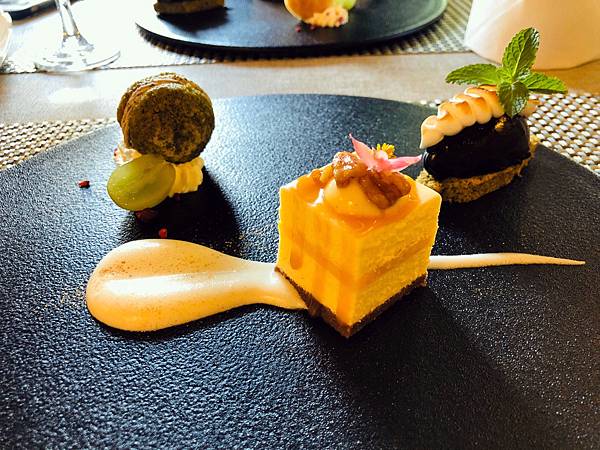 法丰_201006_8 法丰_201006_8