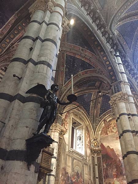 IMG_0152.JPG IMG_0152.JPG