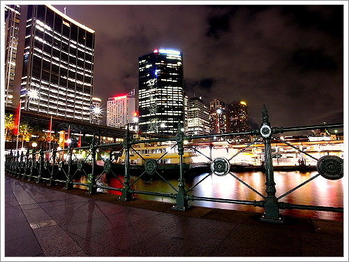 Sydney-Darling Harbour night-01.jpg