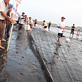20120901(20)經過眾人的合作...漁網終於拉上岸了