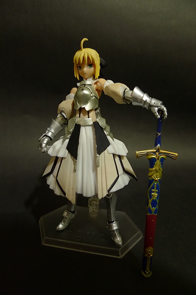 saber-pose5