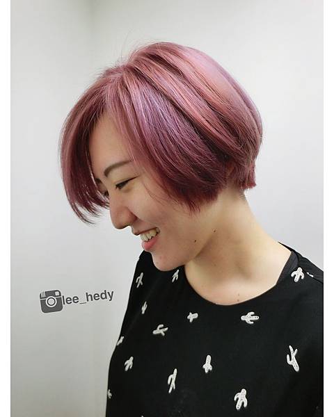 color:粉粉紫紅色 color:粉粉紫紅色