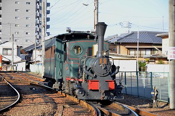 日本松山市的「少爺列車」