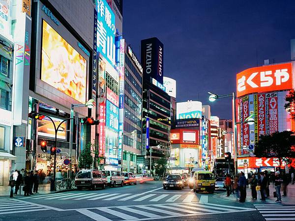 East Shinjuku, Tokyo, Japan.jpg