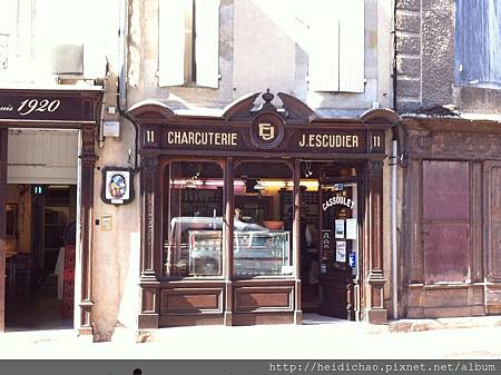 卡斯泰爾諾達里(Castelnaudary) 卡斯泰爾諾達里(Castelnaudary)