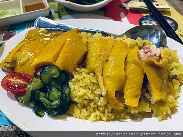 [食記] [台北信義]星島海南雞飯[捷運松山站]