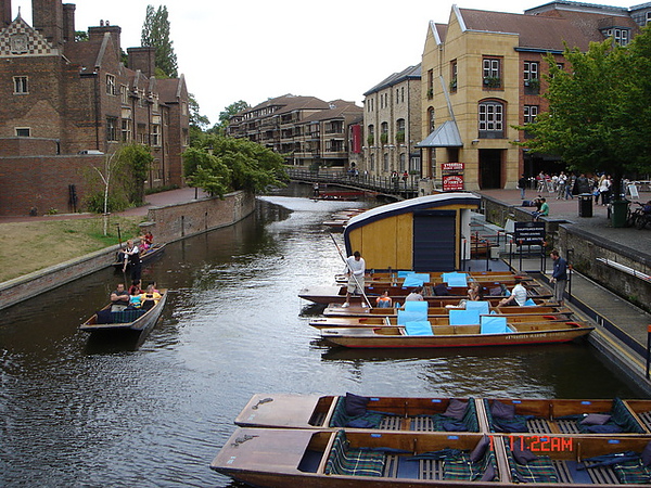 UK UK