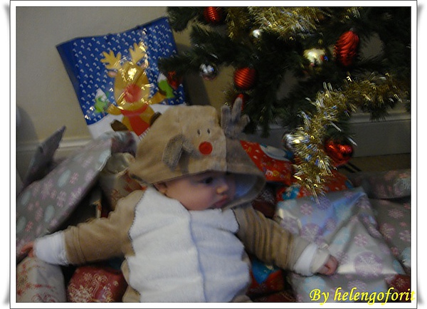 baby's first christmas 02.jpg