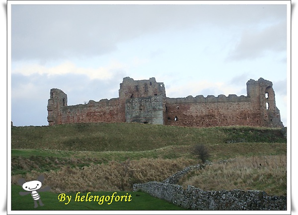 Tantallon Castle 2.jpg