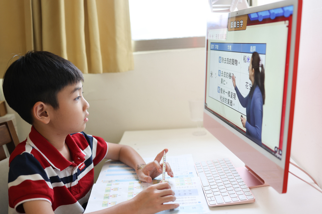 養成孩子自主學習！三貝德國中小線上課程 小學王/升學王 體驗