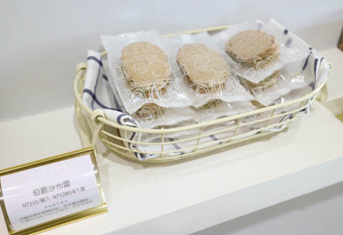 24 【高雄】法絨法式手工甜點 Velvet Patisserie||網路人氣甜點翻身實體店鋪。法式高美館必吃療癒甜點