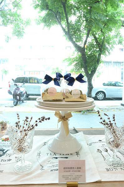 19 【高雄】法絨法式手工甜點 Velvet Patisserie||網路人氣甜點翻身實體店鋪。法式高美館必吃療癒甜點