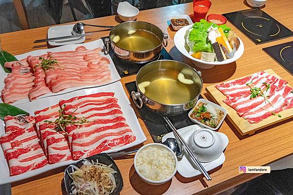 【新竹美食】言初鍋物ひなべ 新竹大遠百旁工業風免服務費火鍋 巷弄間文青風餐廳