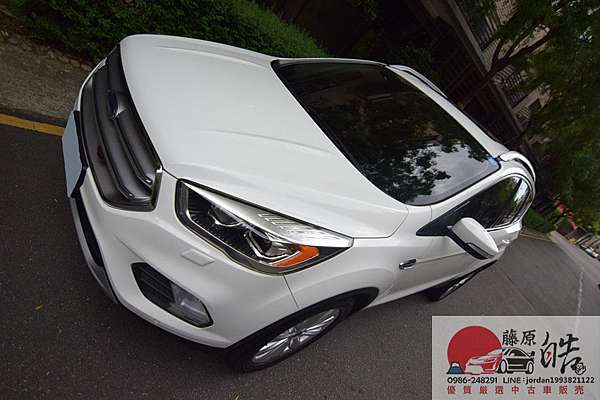 已售出 藤原皓嚴選中古車 17年ford Kuga 2 0t 豪華高級休旅在一波 主被動安全系統大滿配加上acc自動跟車系統讓你開車更隨心所欲