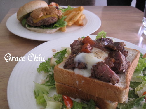 上菜囉 Viva la fete法式餐廳(捷運忠孝新生站) 上菜囉 Viva la fete法式餐廳(捷運忠孝新生站)