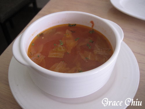 上菜囉 Viva la fete法式餐廳(捷運忠孝新生站) 上菜囉 Viva la fete法式餐廳(捷運忠孝新生站)