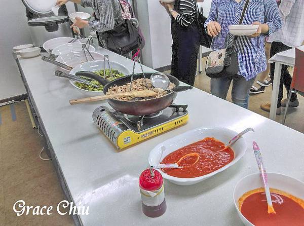 農家拌飯風味餐 마을식당Cafeteria