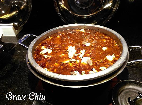 新千葉火鍋 西門町火鍋吃到飽 台北火鍋吃到飽 西門尊爵館