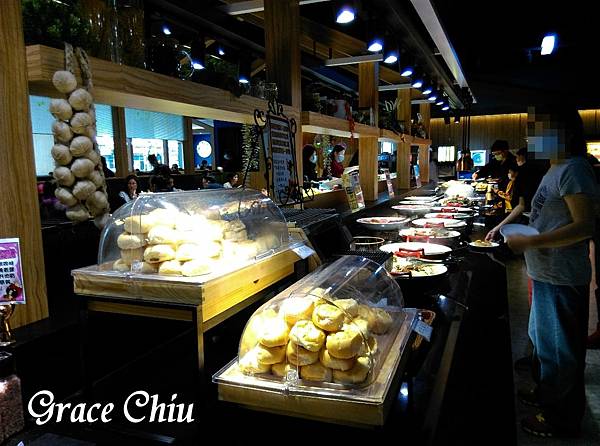 我家牛排中和店 平價排餐豐富自助吧吃到飽