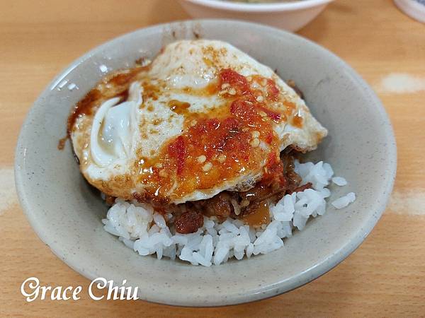 天天利 滷肉飯 蚵仔煎 西門町美食 台灣小吃