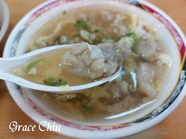 香菇肉羹湯 天天利 滷肉飯 蚵仔煎 西門町美食 台灣小吃