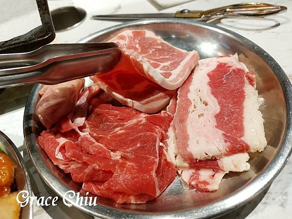 打爆豬韓式燒肉吃到飽新北土城店 日月光廣場餐廳推薦 土城韓式 新北韓式