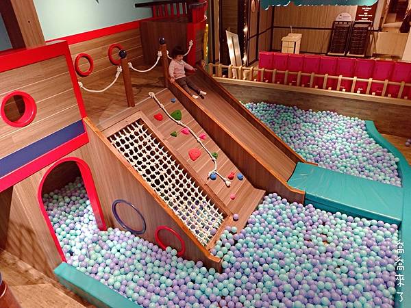 台中in89豪華影城boomboom親子影廳親子電影院.jpg 台中in89豪華影城boomboom親子影廳親子電影院.jpg