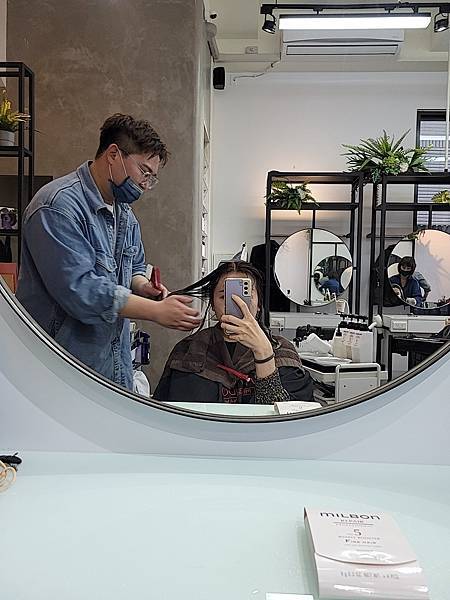 台中西屯VS HAIR髮型推薦。可嚕水豚/貓咪/狗狗。全新擴 台中西屯VS HAIR髮型推薦。可嚕水豚/貓咪/狗狗。全新擴