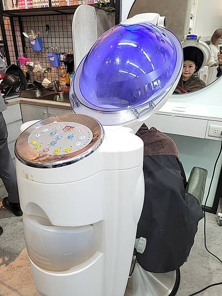 台中西屯VS HAIR髮型推薦。可嚕水豚/貓咪/狗狗。全新擴 台中西屯VS HAIR髮型推薦。可嚕水豚/貓咪/狗狗。全新擴