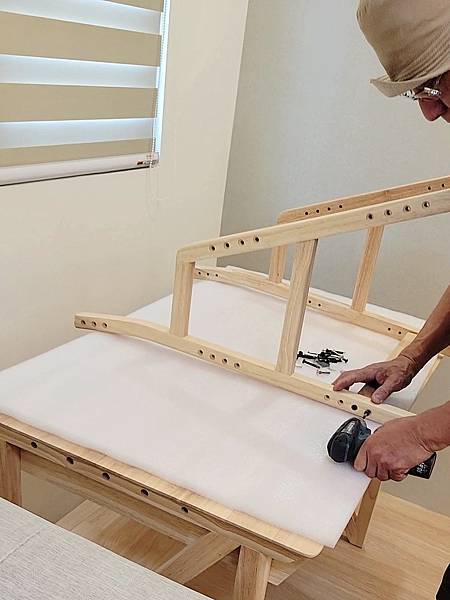 【兒童書桌推薦】環安傢俱好好學習桌椅許願組。從小孩用到大人。 【兒童書桌推薦】環安傢俱好好學習桌椅許願組。從小孩用到大人。