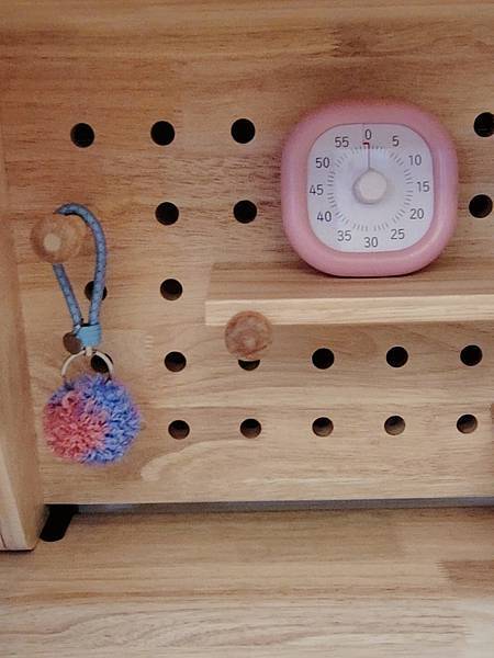 【兒童書桌推薦】環安傢俱好好學習桌椅許願組。從小孩用到大人。 【兒童書桌推薦】環安傢俱好好學習桌椅許願組。從小孩用到大人。